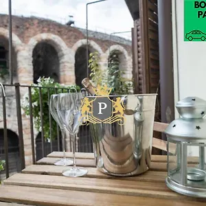 Arena Balcony Appartement